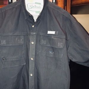 Reel Legends shirt size Large. Excellent condition